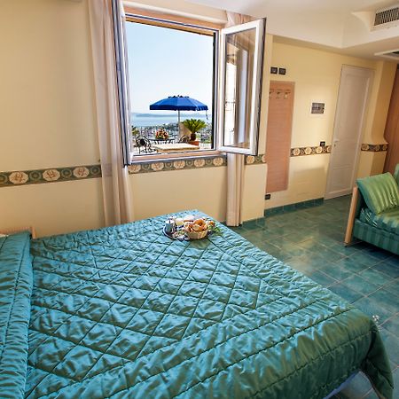 Hotel Terme President Ischia Exteriör bild